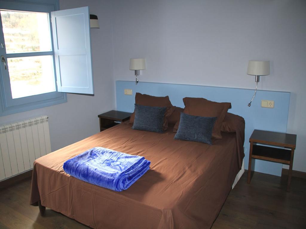 Ca De Costa Guest House El Pont de Suert Room photo